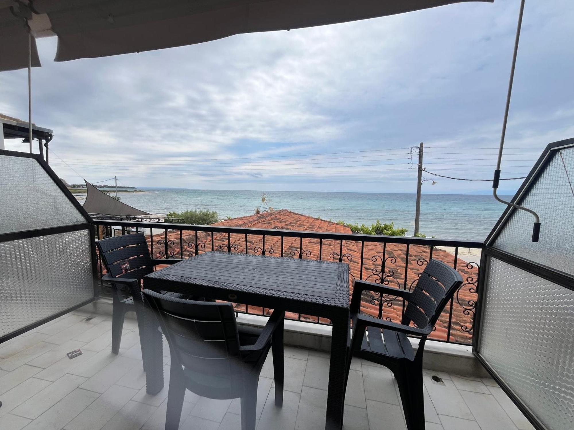 Okkio Sea View Διαμέρισμα Vergia Εξωτερικό φωτογραφία